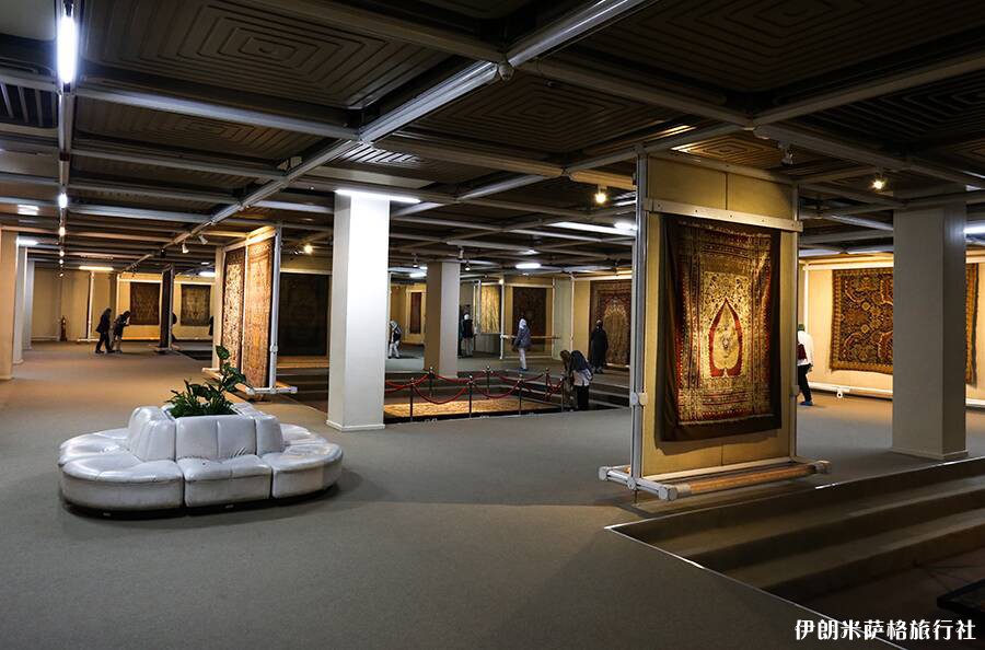 Carpet Museum -maim-m-1.jpg