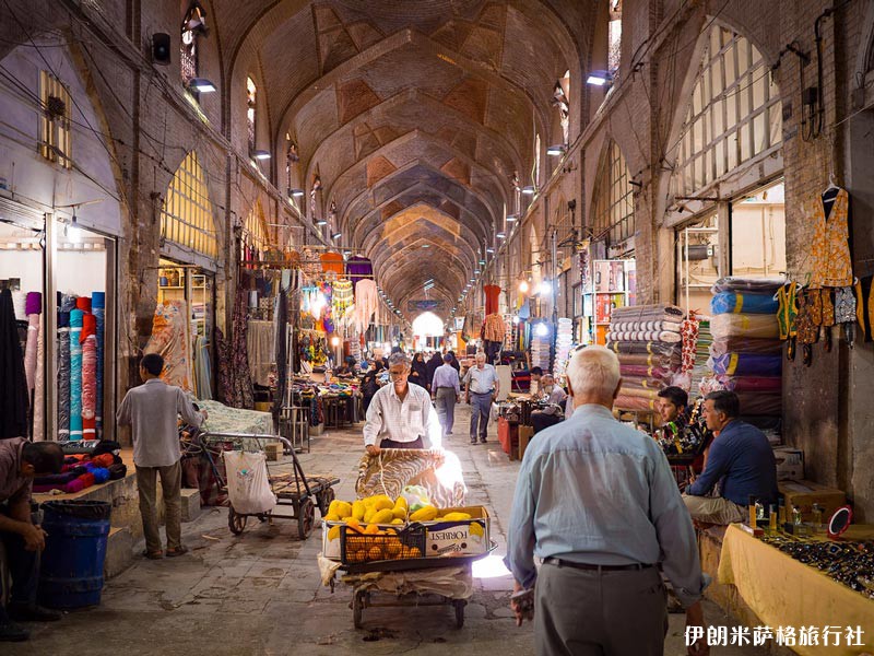 Vakil-Bazaar-设拉子.jpg